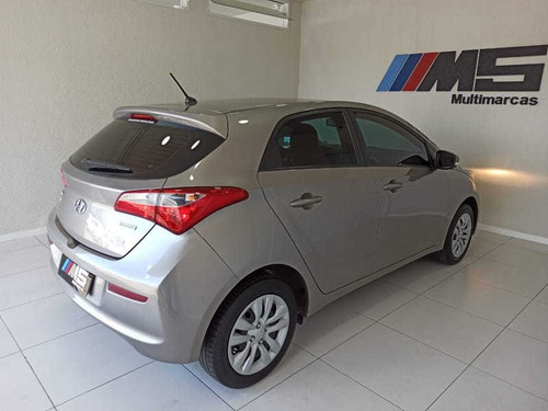 Imagem 8 de 15 de Hyundai Hb20 1.6a Comf 2017