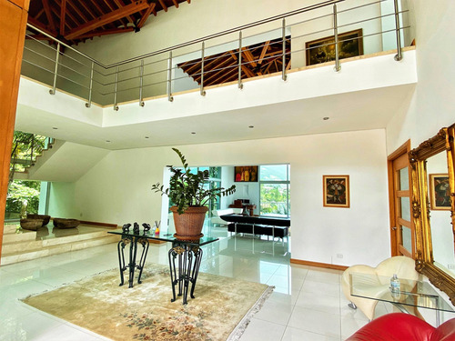 Imagen 4 de 14 de Casa En Venta En El Poblado Las Palmas