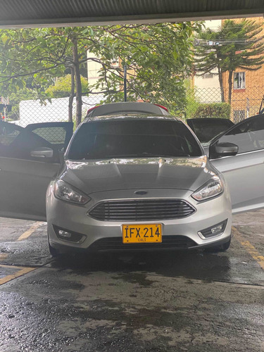 Ford Focus 2015 2.0 Titanium