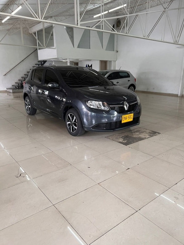 Imagen 12 de 15 de Renault Sandero 2018 1.6 Authentique / Life