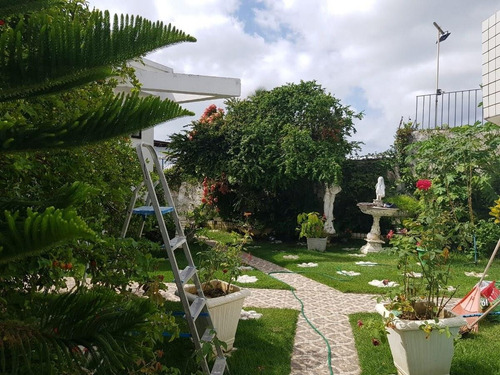 Imagem 4 de 15 de Casa Para Venda Em Salvador, Pituaçu, 5 Dormitórios, 3 Suítes, 8 Banheiros, 3 Vagas - Vsp694_2-1413274