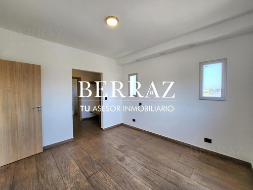 Imagen 24 de 29 de Casa Venta San Ramiro Pilar Del Este