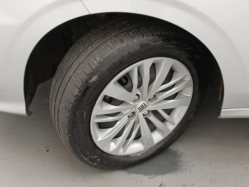 Fiat Cronos 1.3 FIREFLY FLEX DRIVE CVT