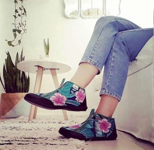 Imagen 3 de 9 de Zapatillas Abotinada Te Para Tres Modelos Únicos Exclusivos