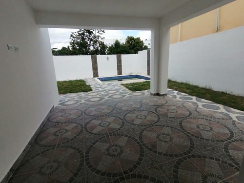 Vendo Casa Nueva Con Piscina En Prado Oriental 4habitaciones
