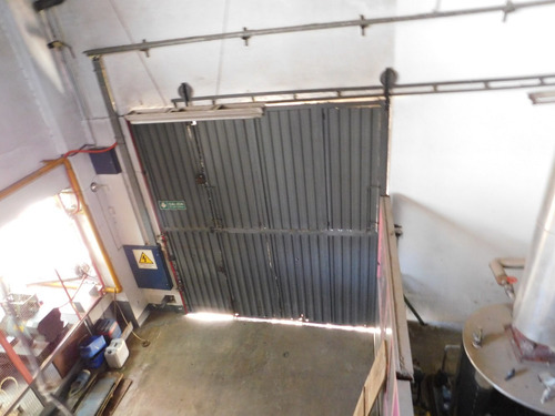 Imagen 13 de 14 de Venta Excelente Galpón Industrial Villa Gral Mitre!