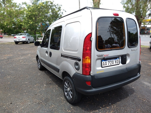 Renault Kangoo 1.6 Furgon Ph3 Confort 5as Lc 2016