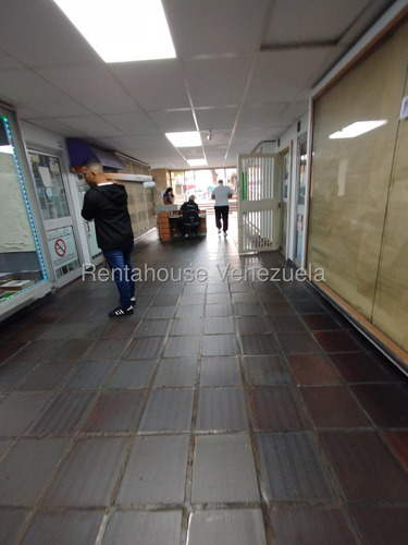 Oficina En Venta En Los Cortijos De Lourdes Mls 25-19927 Yf