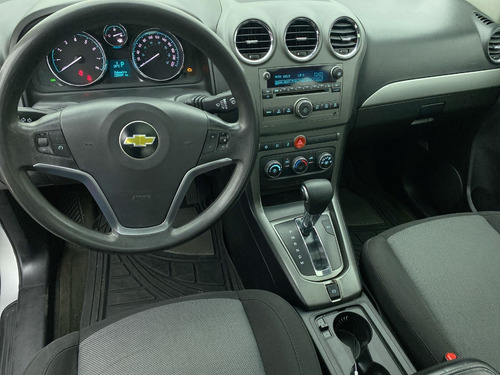 Imagen 19 de 25 de Chevrolet Captiva 2.4 Sport