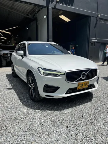 Volvo XC60 2.0 T8 Awd Inscription Hibrido