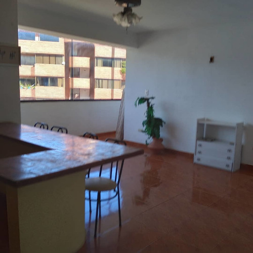 Imagen 9 de 12 de Se Alquila Binito Apartamento