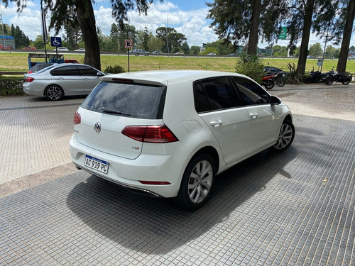 Autos Volkswagen Golf Confortline 1.4 Tsi 2018 Ford Citroen