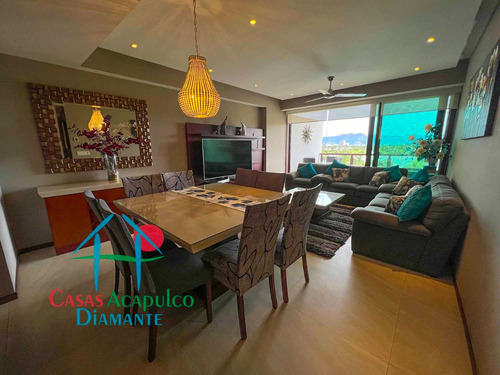 Cad La Isla Emerald H6. Departamento En Condominio De Playa Con Terraza Y Vista A Las Albercas