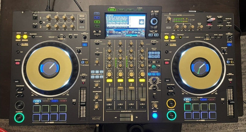 Imagen 1 de 3 de Pioneer Dj Xdj-xz All-in-one Digital Dj System Serato Dj & R