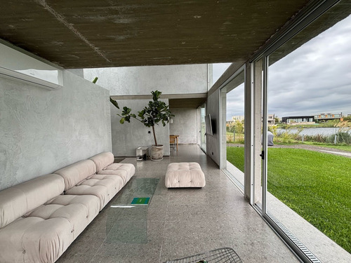 Casa En Venta En El Naudir, Escobar, G.b.a. Zona Norte