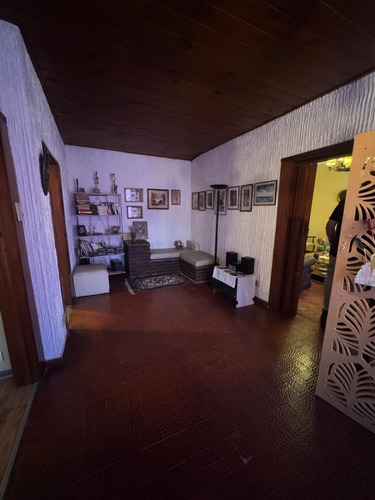 Venta Casa 5 Ambientes Con Patio Y Garaje En Temperley.