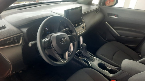 Imagen 7 de 10 de Toyota Corolla Cross 2.0 Xli Cvt 0 Km 2023