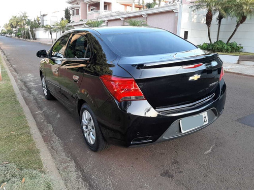 Prisma 2017 Lt 1.4 Automático