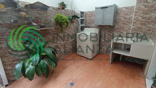 Casa En Venta En Jardines De Coaviconsa. Cod V61708