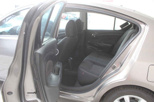Imagen 10 de 15 de Nissan Versa 2017 4p Advance L4/1.6 Man