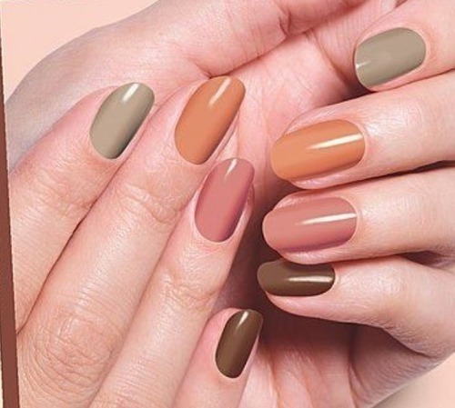 Avon Color Trend Esmalte Brillo Larga Duración 8ml Color Caramel Nude