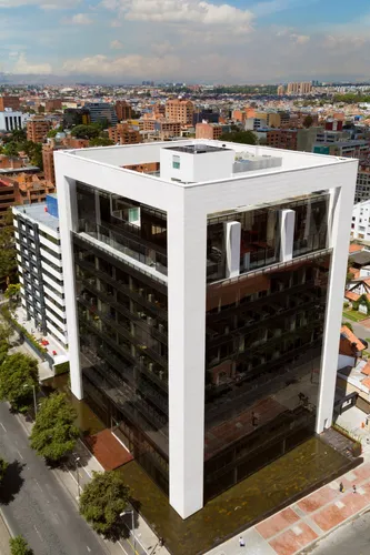 Oficinas En Arriendo El Nogal - Edificio Semana