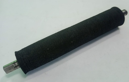 Rodillo De Goma Diámetro 19mm Largo 89mm Con Eje Metálico. (Usado)