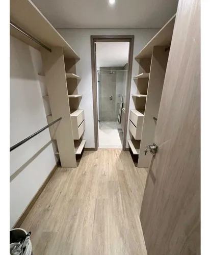 Venta De Penthouse En Laureles, Piso Con Terraza Y Jacuzzi, Medellín