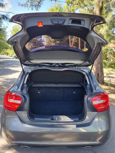 Mercedes-Benz Clase A 1.6 A 200 Urban B.efficiency 156cv