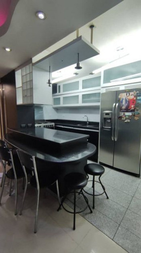 Se Vende Apartamento En Maripérez Gc