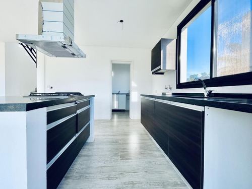 Imagen 14 de 30 de Casa | En Venta | Lote Interno | 3 Dormitorios| Barrio San Francisco | Villa Nueva | Tigre