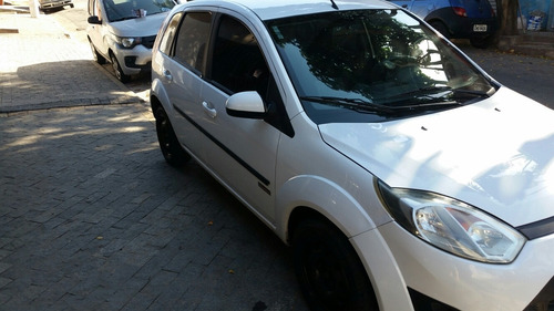 Imagem 7 de 12 de Ford Fiesta 2012 1.0 Flex 5p