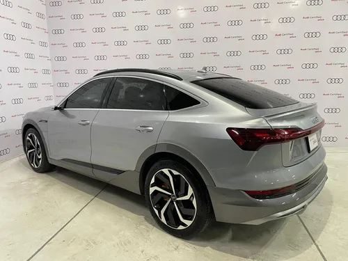Audi E-tron Sportback 55 S Line Quattro 2021