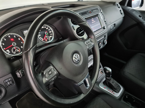 Imagen 11 de 15 de Volkswagen Tiguan 2016 1.4 Sport&style Dsg Qc At