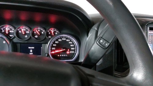 Chevrolet Silverado 1500 4.3 SILVERADO 1500 WT CREW CAB F AT 4WD