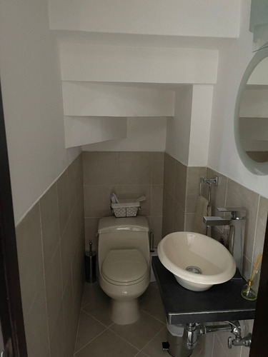 Imagen 19 de 21 de Casa Hermosa Remodelada El Poblado Tesoro