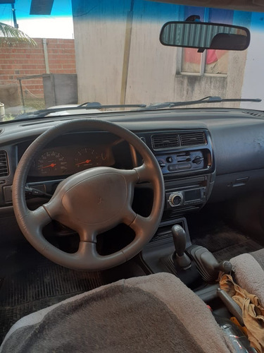 L200