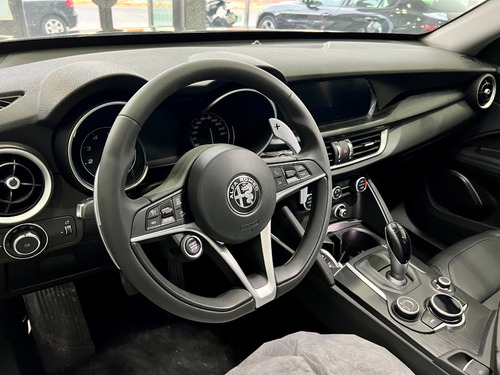 Alfa Romeo Stelvio 2.0 200cv Distinctive Q4
