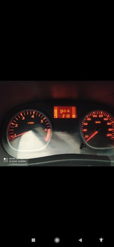 Imagen 7 de 13 de Renault Duster 2015 1.6 Ph2 4x2 Privilege 110cv