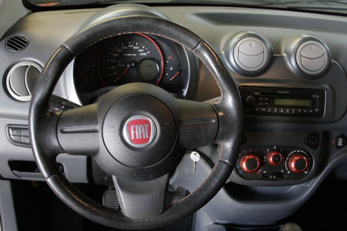 Imagem 13 de 18 de Fiat - Uno Sporting 1.4 Completo 2013 Com Baixa Km !!!