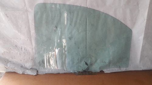 Vidrio Puerta Trasera Derecha Ford Contour Mystique (8750) (Usado)