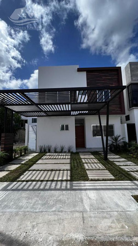 Casa En  Renta En Aqua Cancun Abt5985
