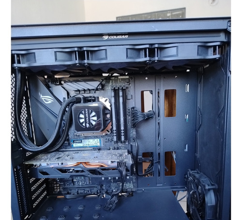 Pc Gamer + Regulador + 2 Controles + Web Cam + Bocinas (Usado)