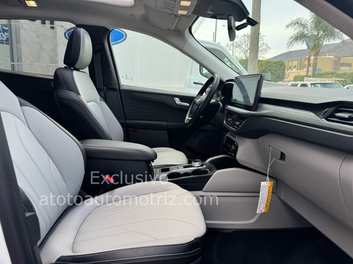 Ford Escape Platinum