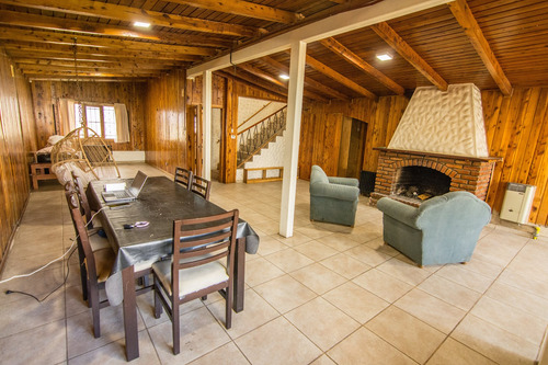 Casa Chalet En Alquiler En Centro De Bariloche, Bariloche, Patagonia