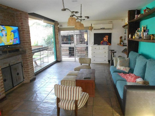 Imagen 5 de 13 de Casa - Barrio Parque Leloir