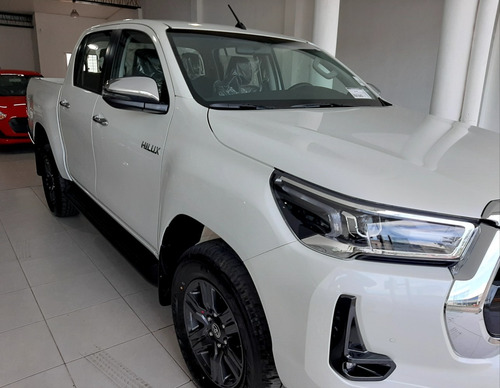 Toyota Hilux 4x4 Srv M/t 2.7 Nueva 2021 Entrega Inmediata!!