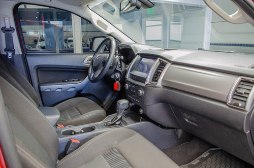 Imagen 13 de 23 de Ford Ranger 3.2 Cd Xlt Tdci 200cv Automática 4x2
