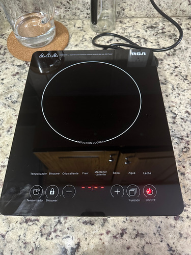 R Rc-12a3 Parrilla De Inducción Eléctrica Cocina Color Negro Negro (Usado)