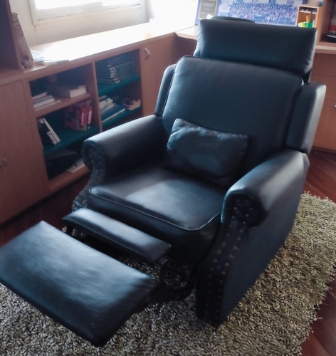 Sillon Reclinable En Cuero Azul Oscuro